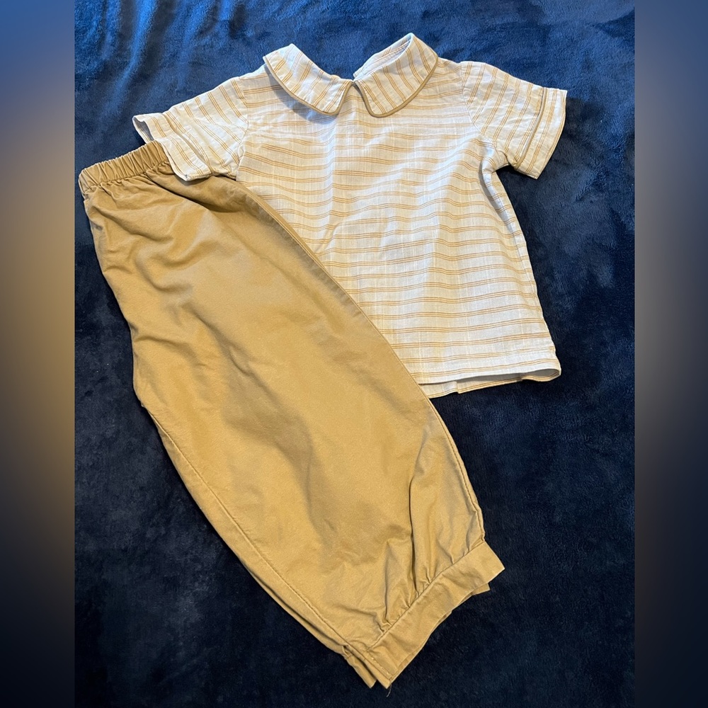 The Oaks Apparel 2 piece outfit.